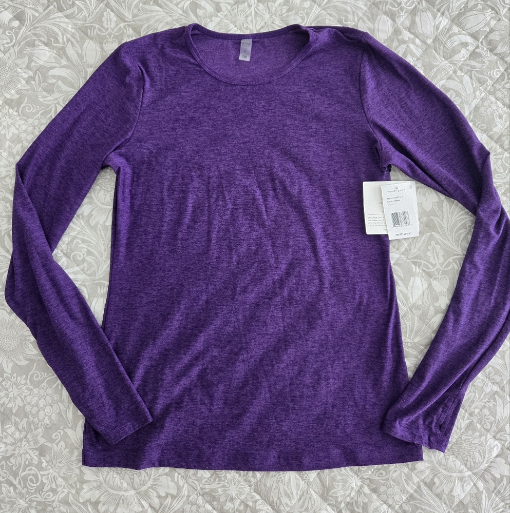 Beyond yoga long sleeve shirt size large new with tags